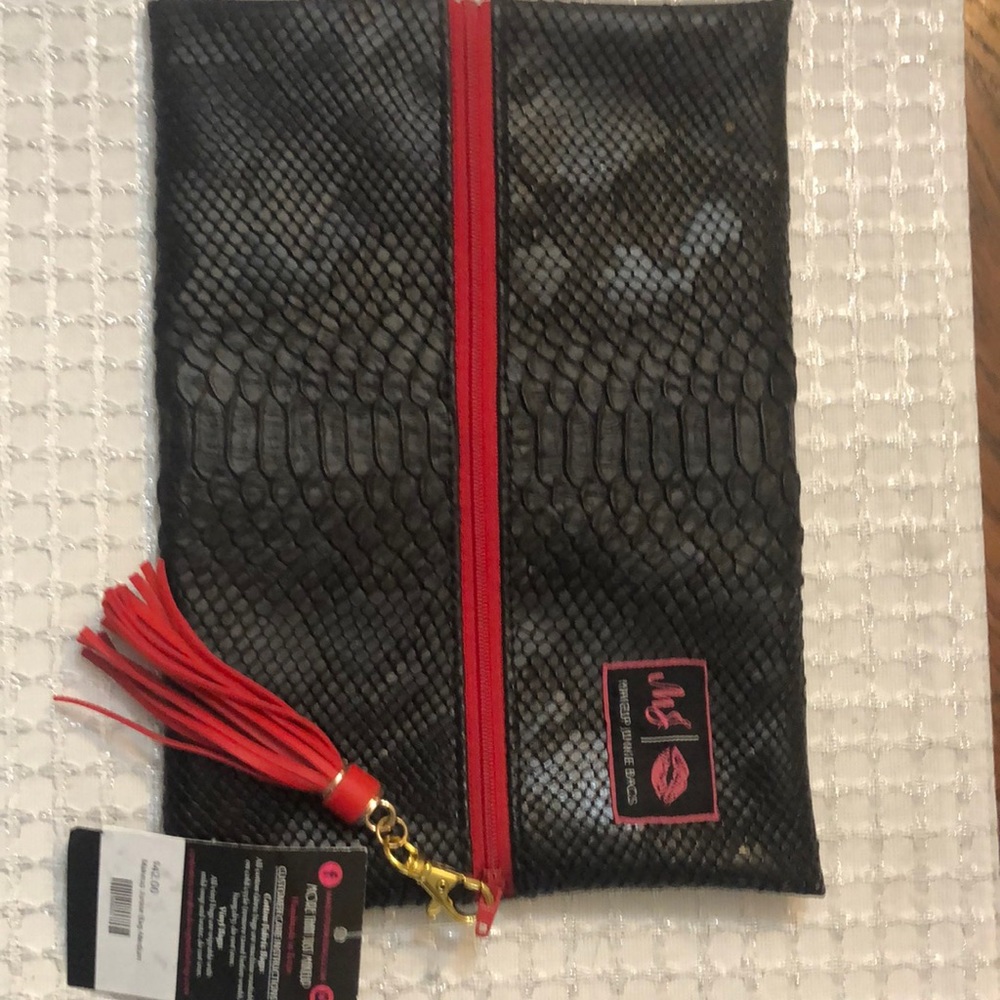 Make up junkie bag new with tags medium size